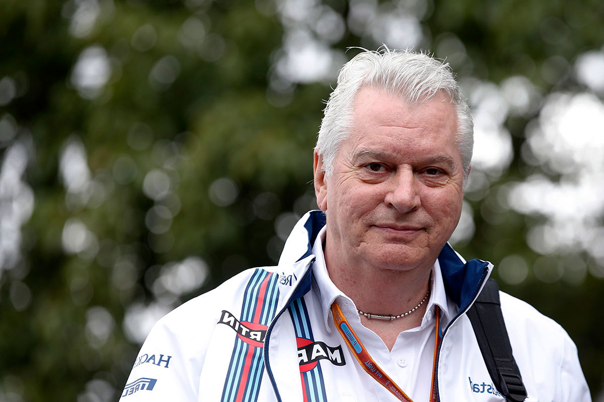 Formula One's Technical Head, Pat Symonds, Steps Down