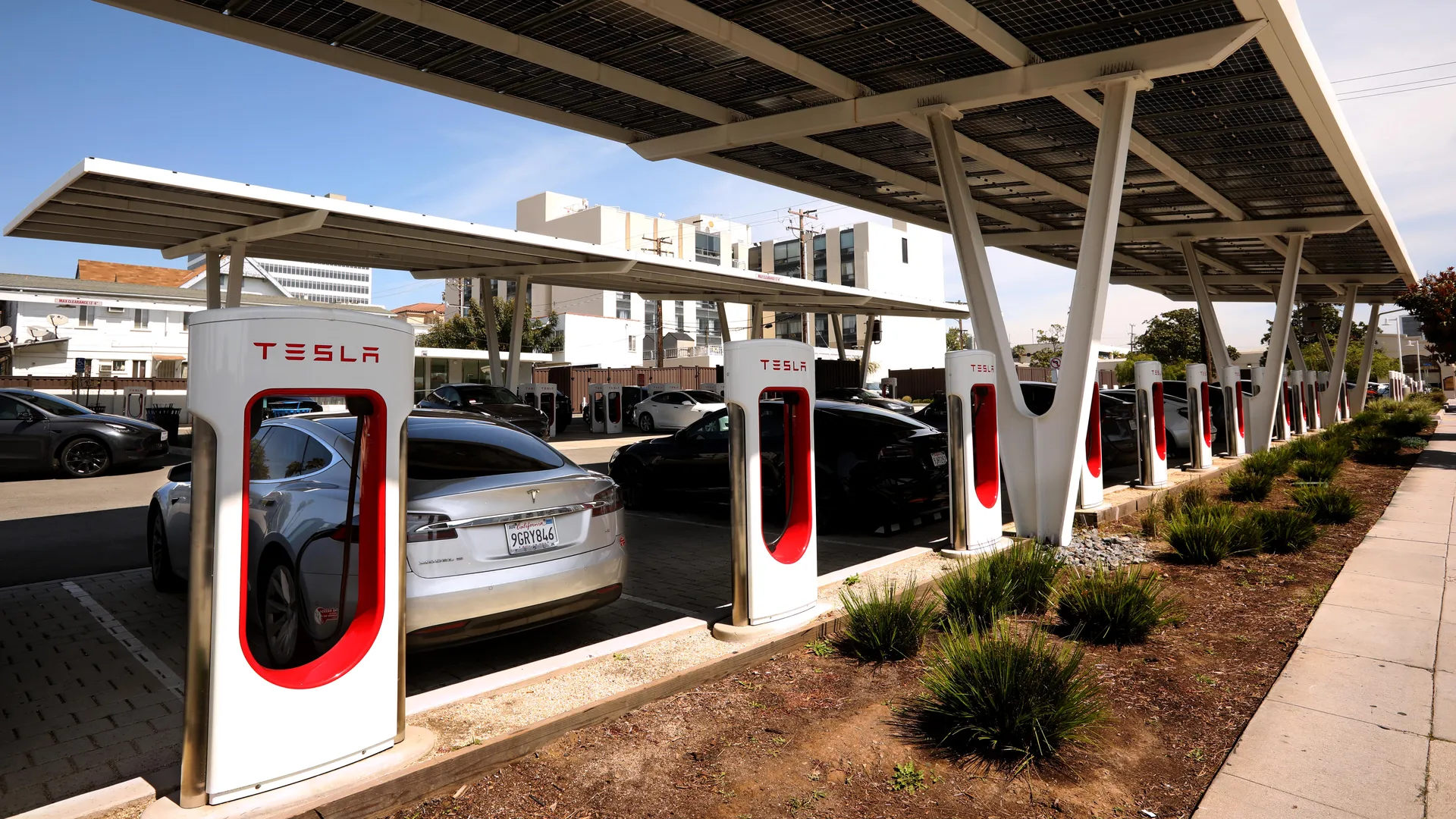 Tesla's Move to Ax Supercharger Department Sparks Concern Among Network Users