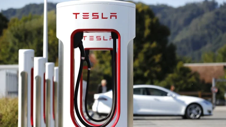 Amid Public Backlash, Tesla Brings Back Supercharger Employees Musk Previously Cut