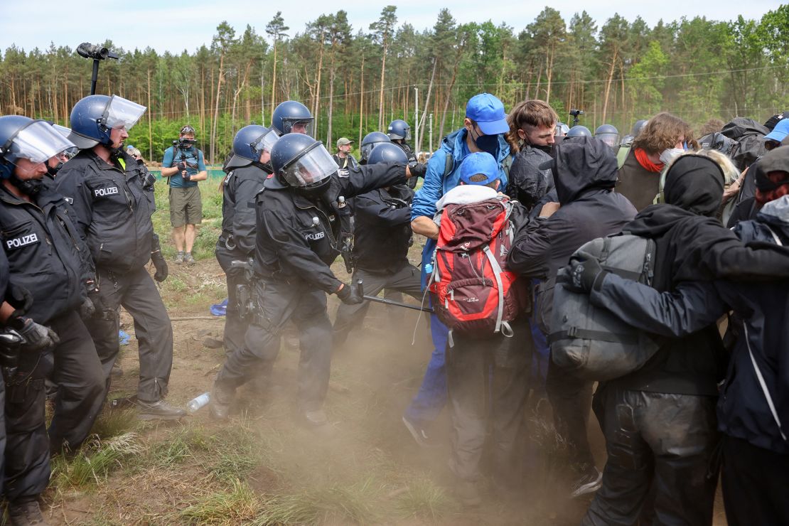 German Tesla Factory Site Sees Confrontation Between Protesters and Law Enforcement