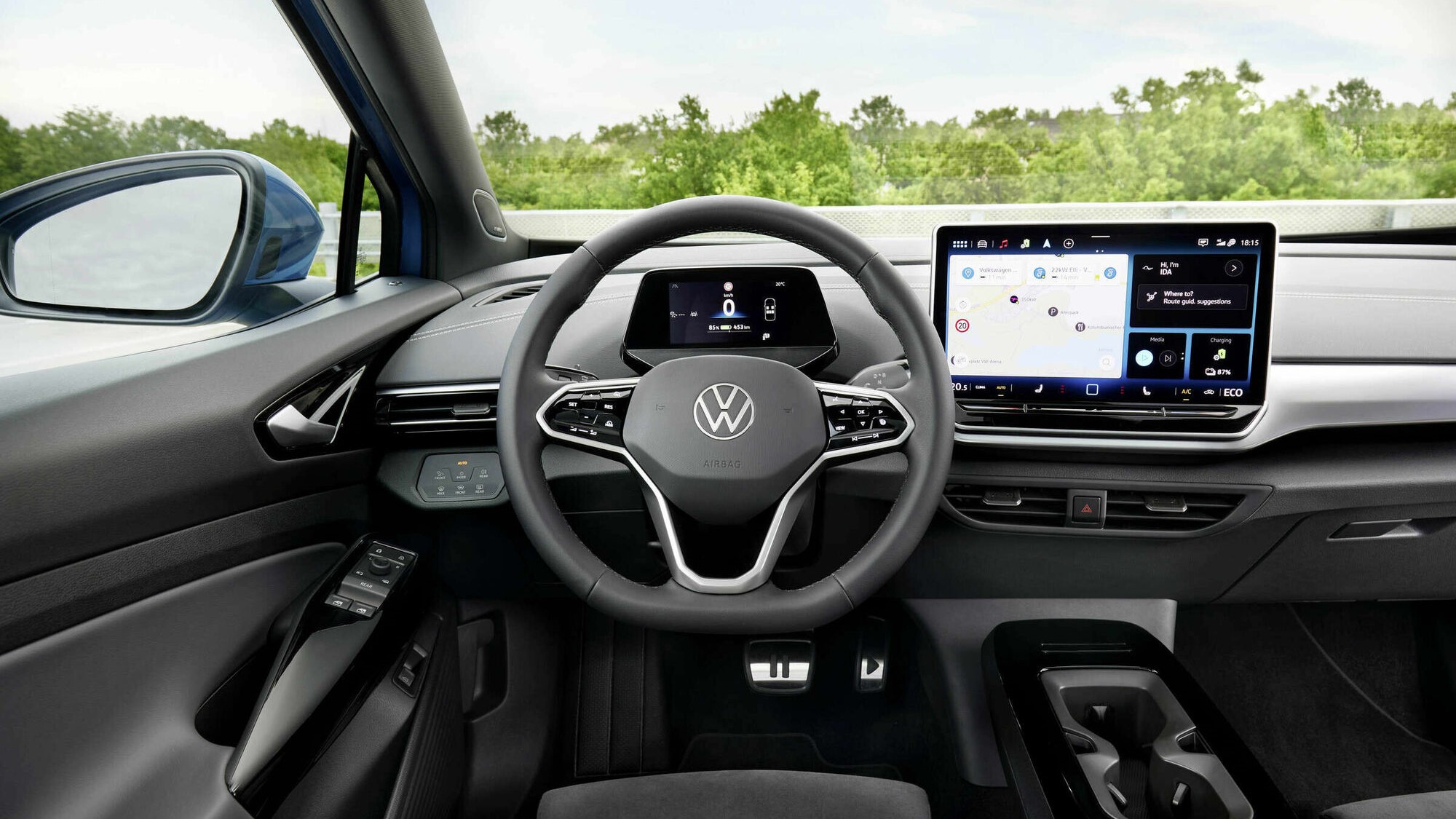 Troublesome Screen Shutdowns Plague VW ID.4 EV Owners
