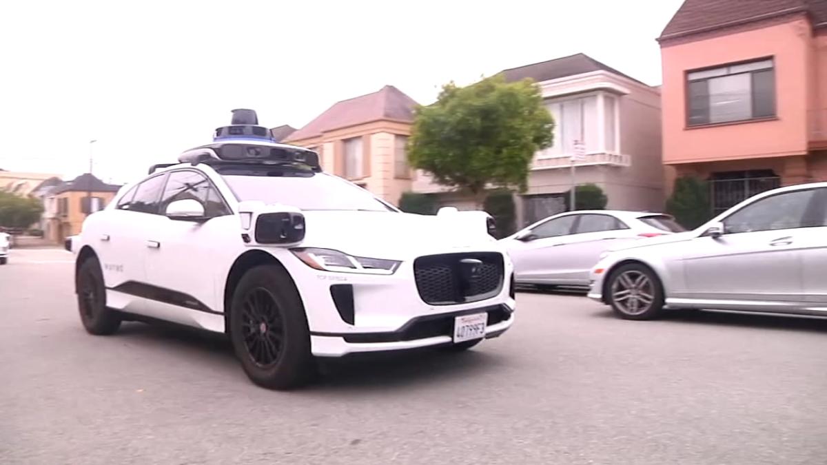 Feds Take Notice of Waymo's Robotaxi Crossing Into Oncoming Traffic