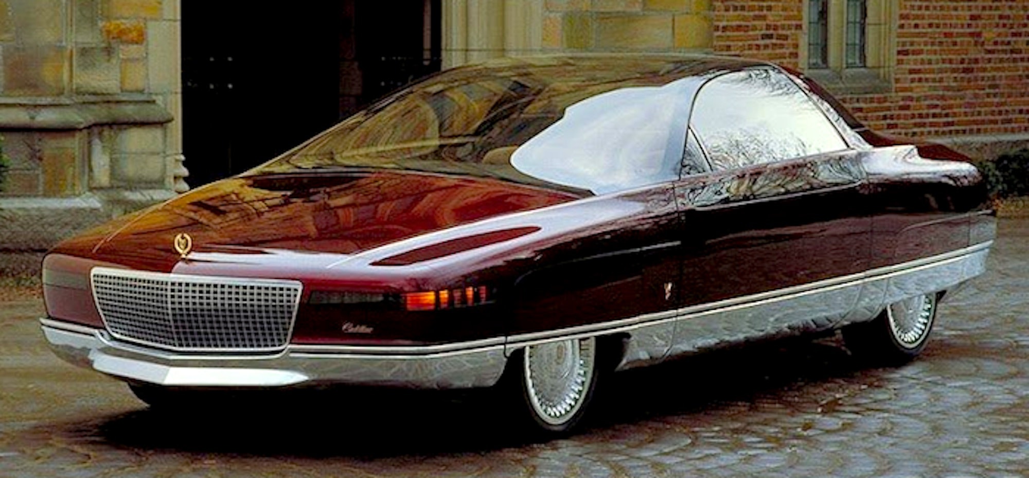 Cadillac Voyage Concept 1988