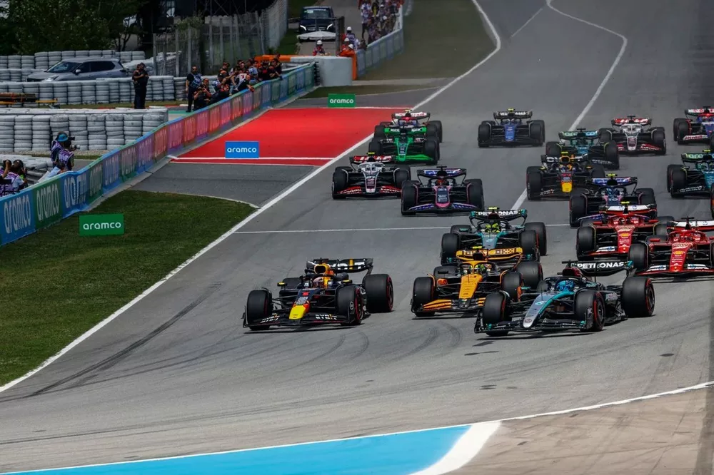 George Russell's Bold Overtake at Spanish GP