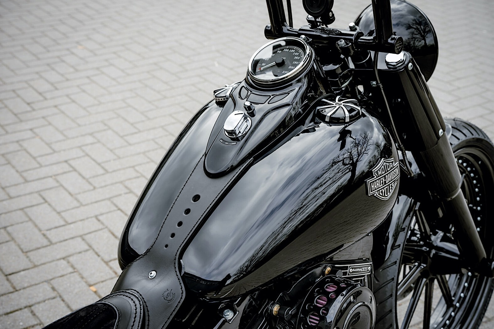 Harley-Davidson Softail Slim S Gets Custom Makeover