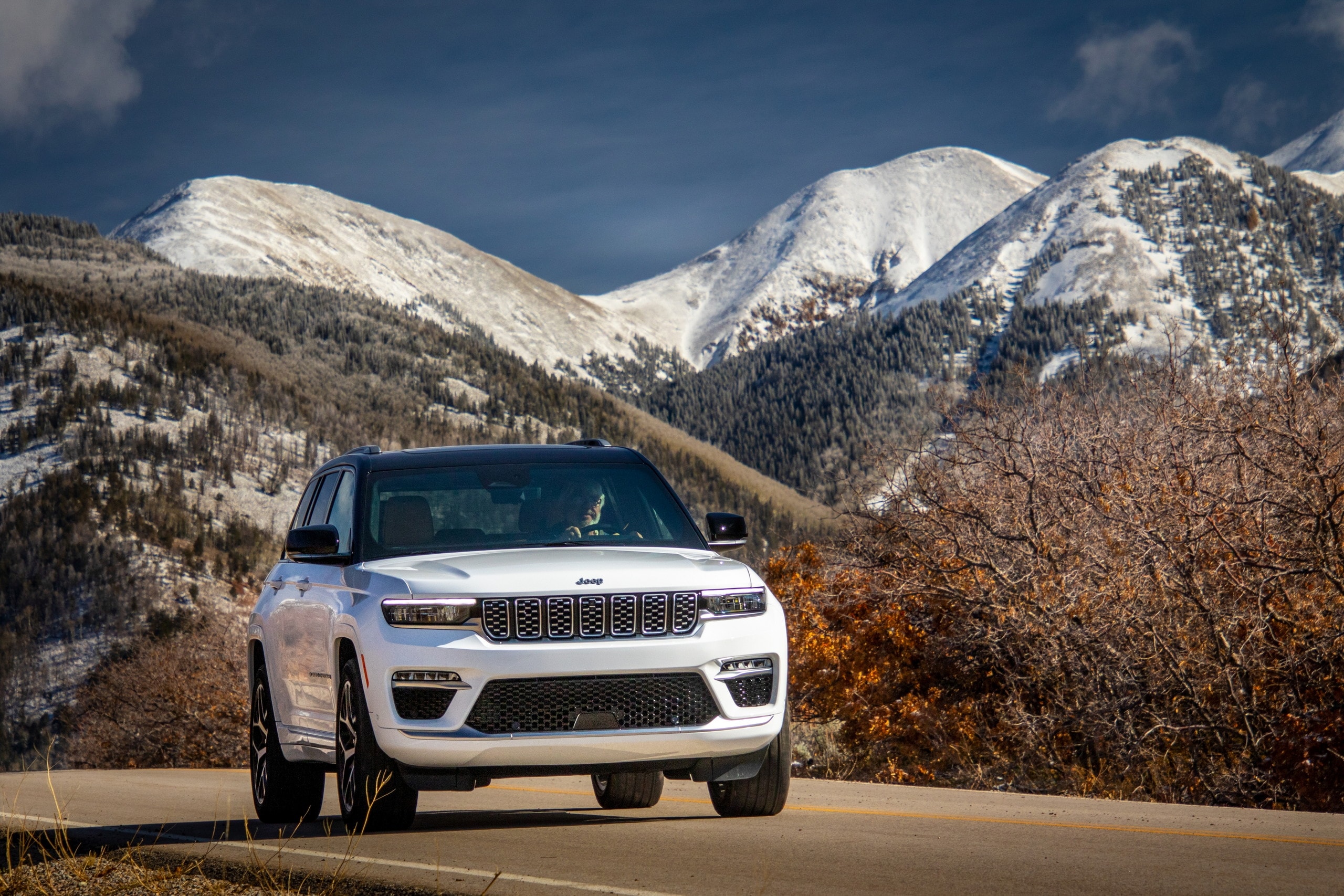 2023 Jeep Grand Cherokee Recall Over Seatbelt Issue