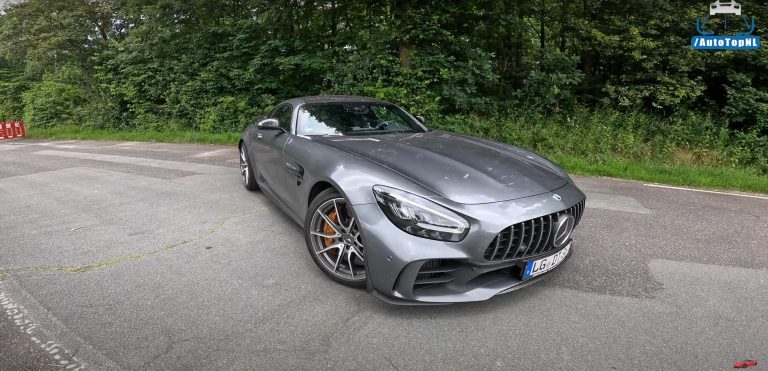 Simon Motorsport's Mercedes-AMG GT R