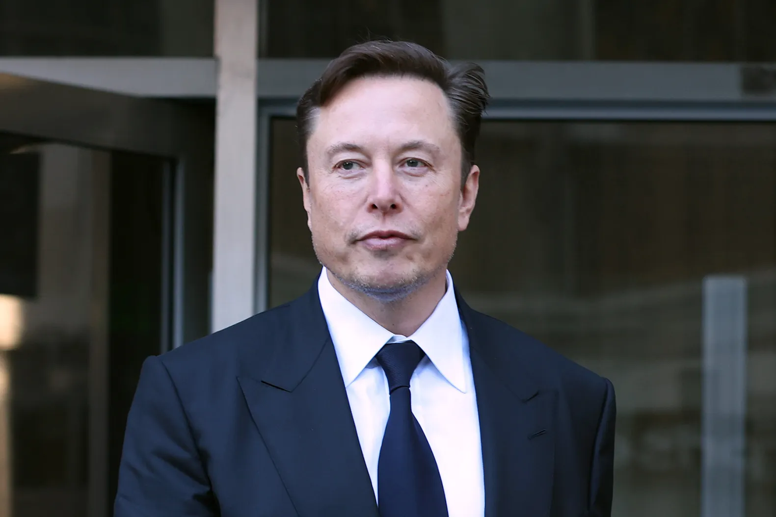 Elon Musk Faces Allegations of Insider Trading from Tesla Investor