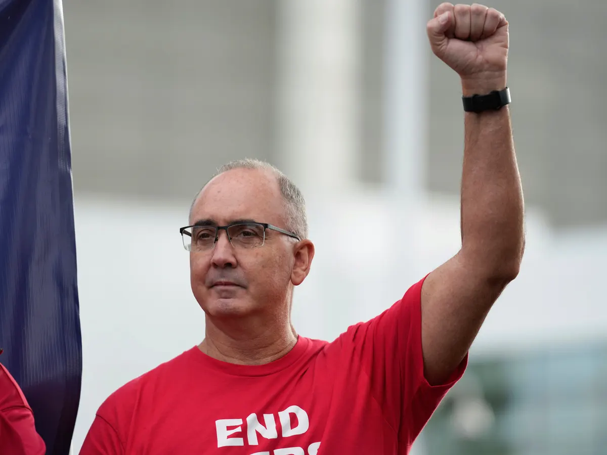 Probe Launched into UAW Chief Shawn Fain's Conduct