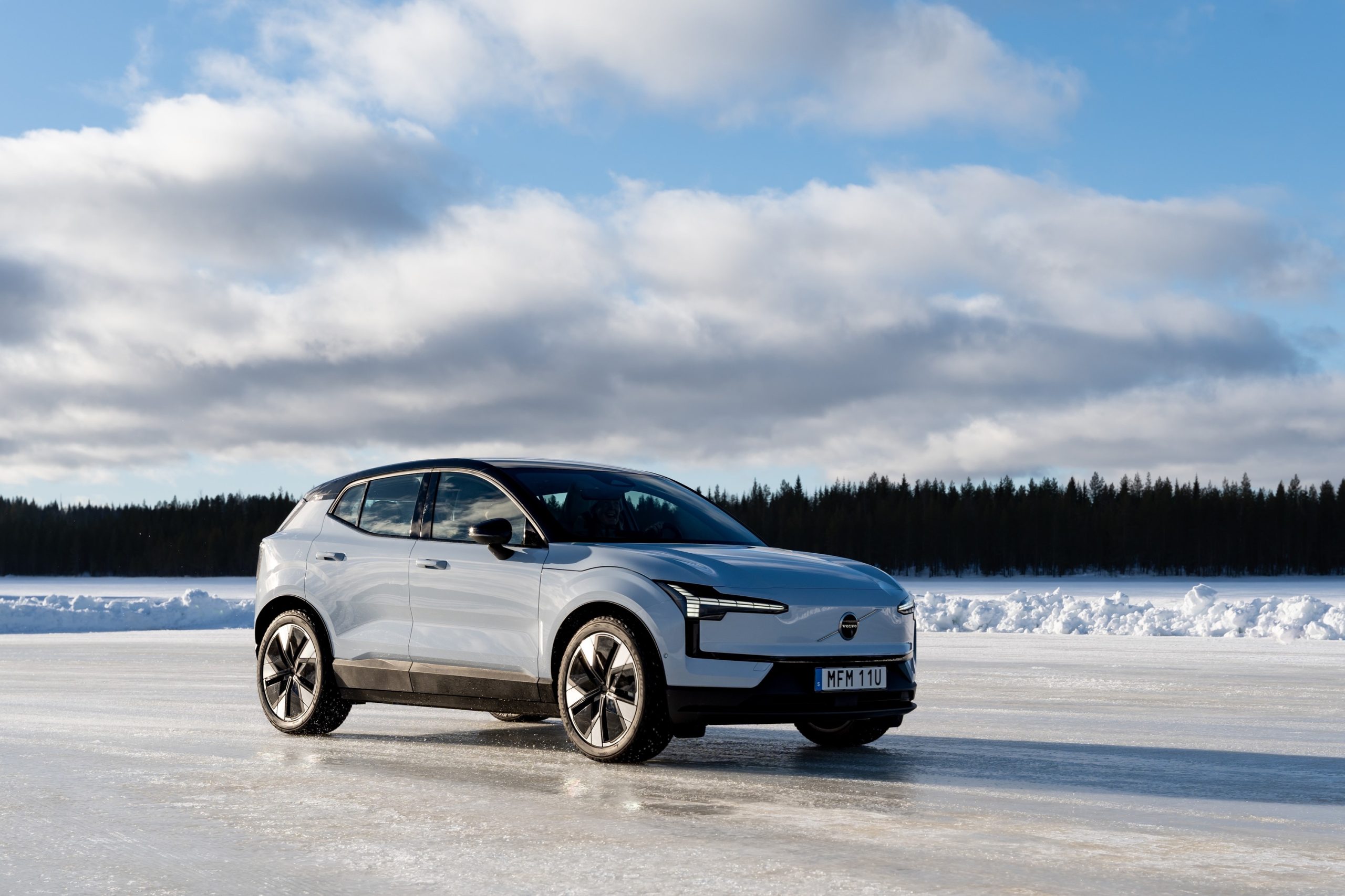 Electric Cars Propel Volvo to 13% Rise in May Sales