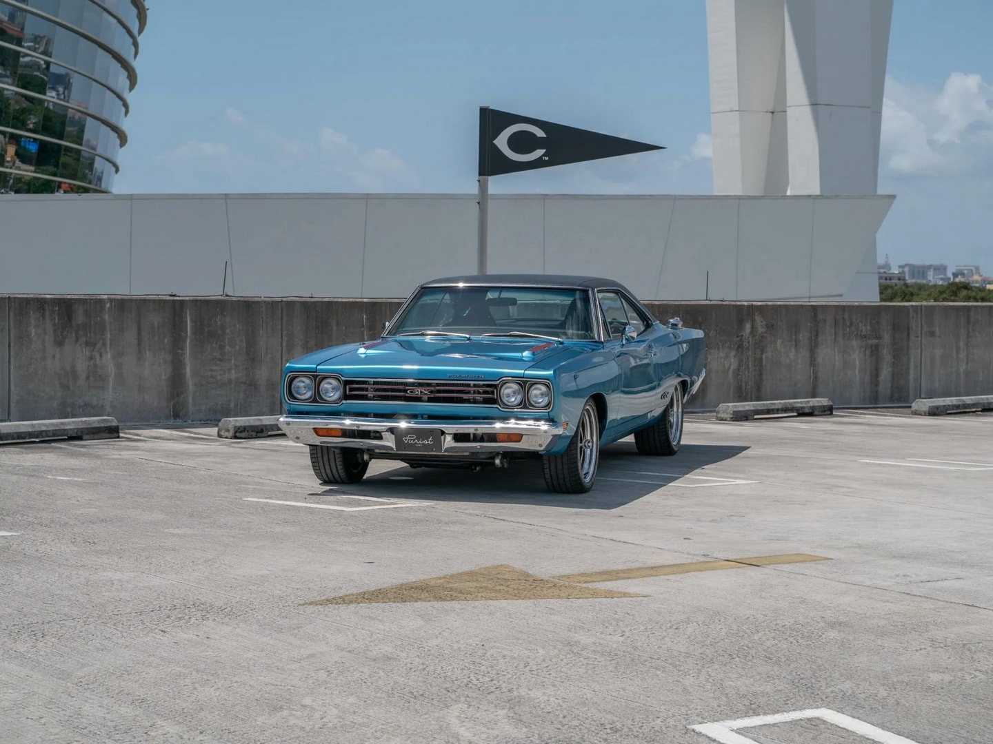 High-Performance Classic: The 1969 Plymouth GTX Restomod with Viper ...