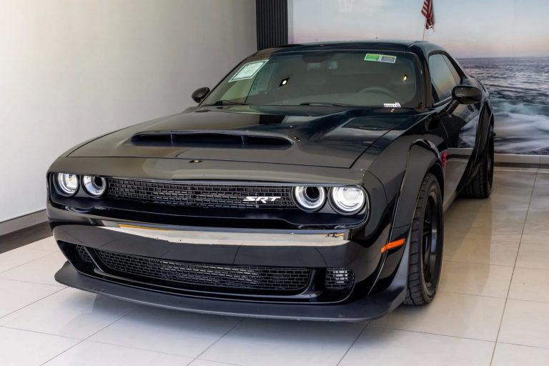 2018 Dodge Challenger SRT