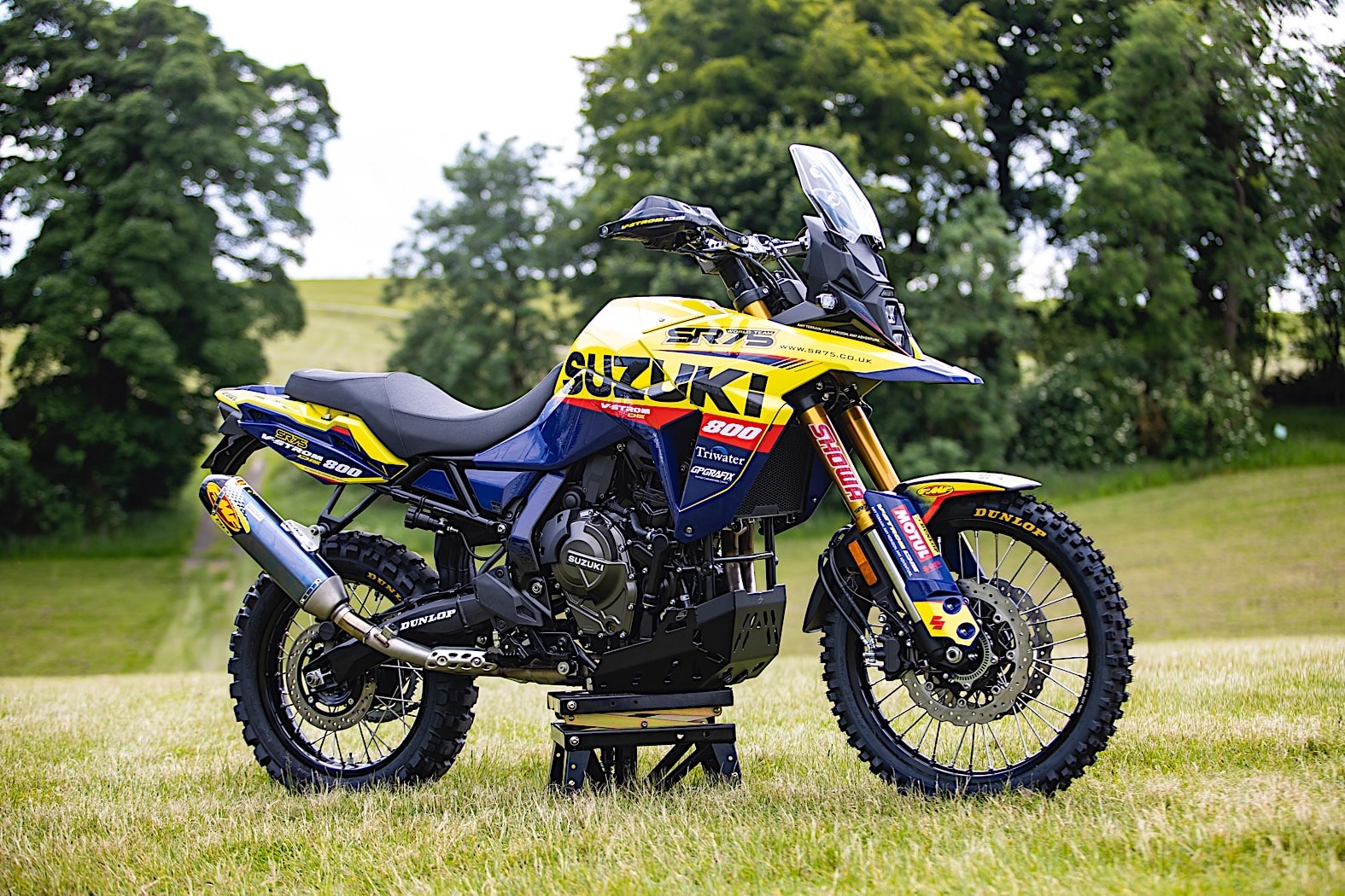 Suzuki V Strom 800DE Rally Edition Enhanced Off Road Performance By Suzuki V Strom 800DE Rally Edition Enhanced Off Road Performance By