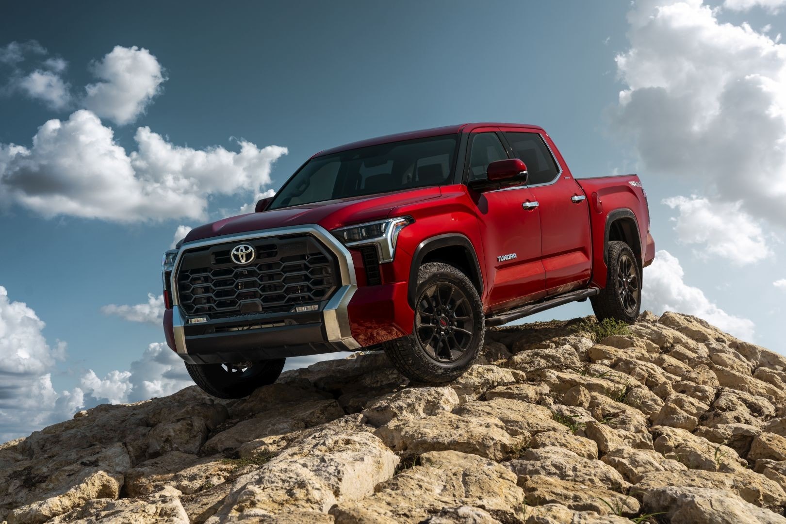 Toyota Faces Major Recall Over 100,000 Tundra and Lexus LX Vehicles