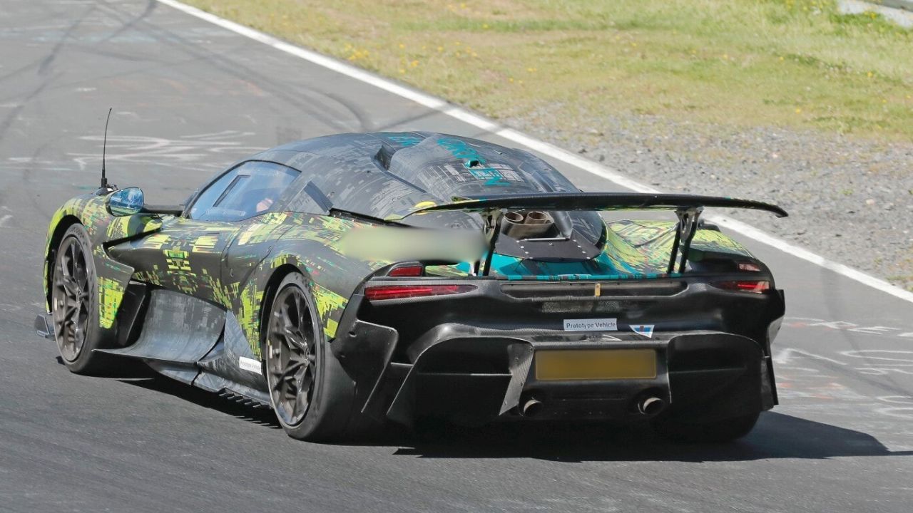 Aston Martin Valhalla AMR0