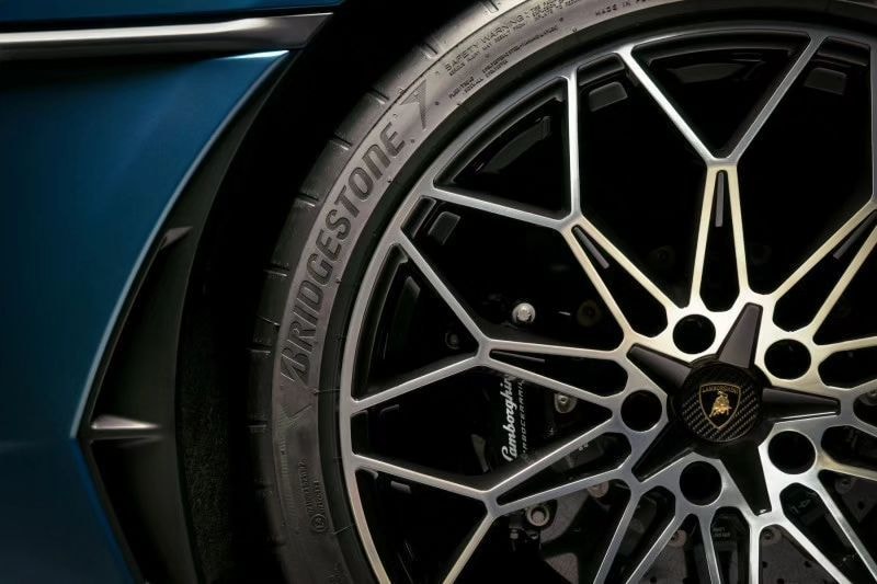 Lamborghini via Bridgestone0