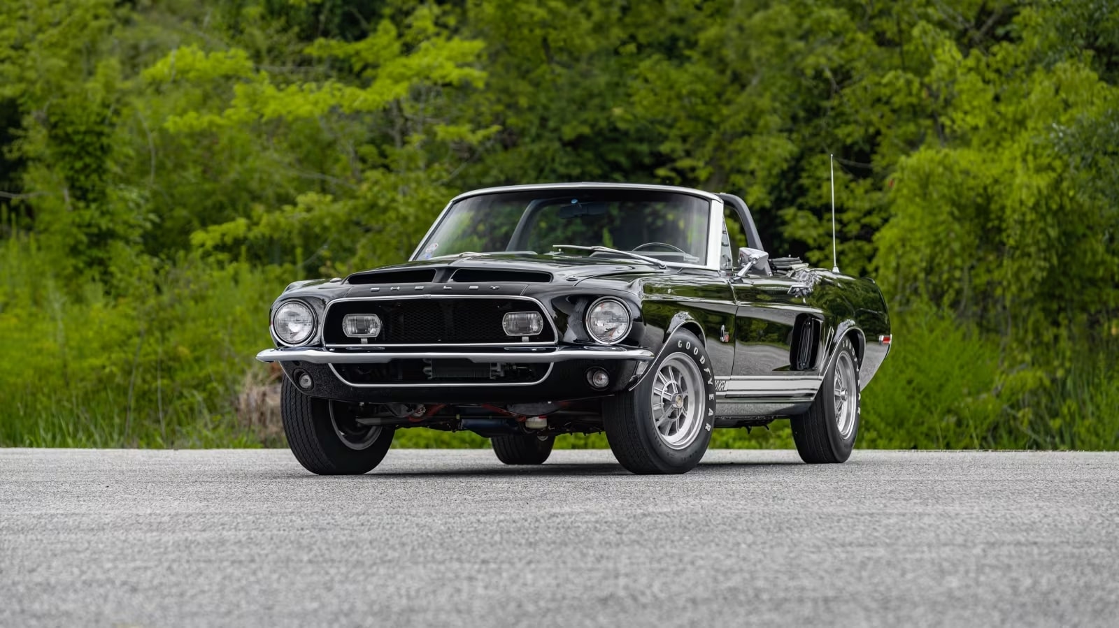 Mecum's Dallas 2024 Rare Shelby GT500KR Sets New Auction Record with