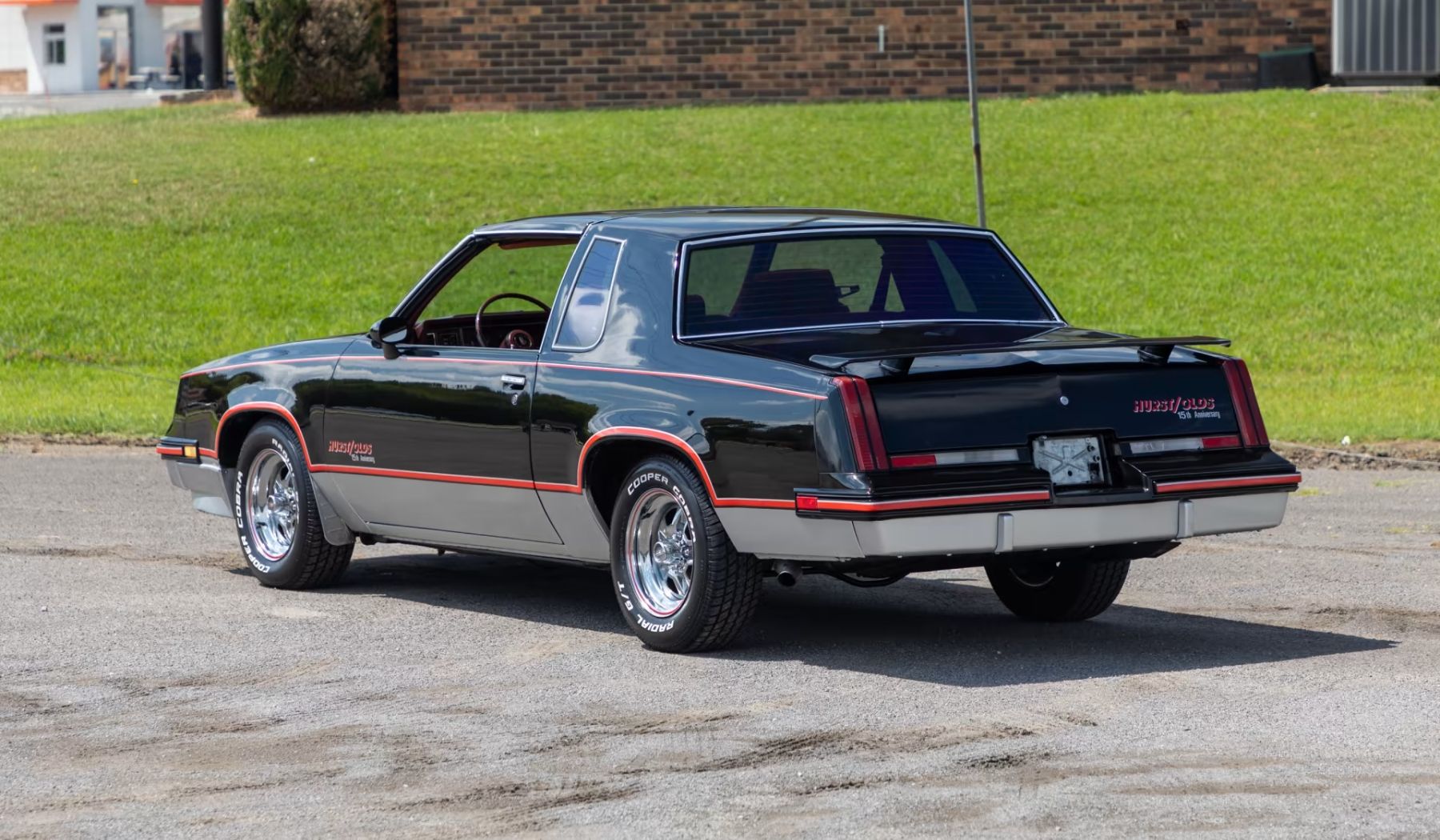 1983 Hurst Olds0