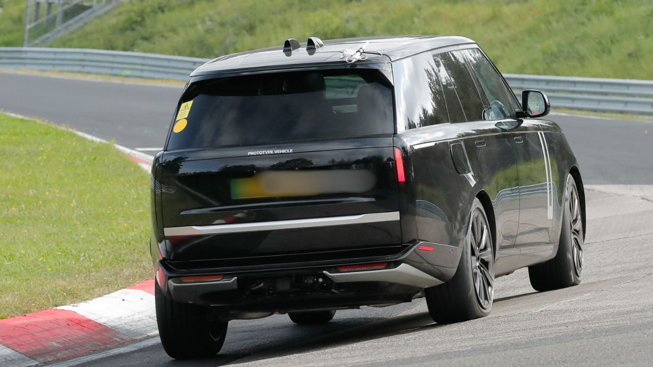 Range Rover Electric (1)