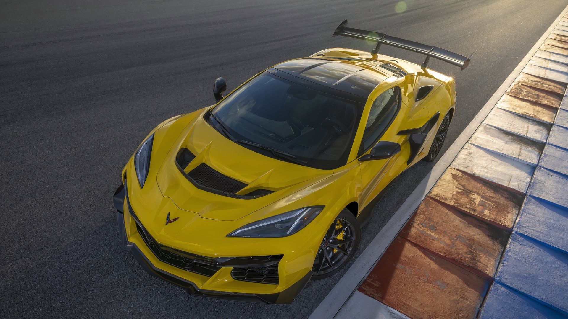 Chevrolet’s 2025 C8 Corvette ZR1 Now Even Faster with ZTK Package