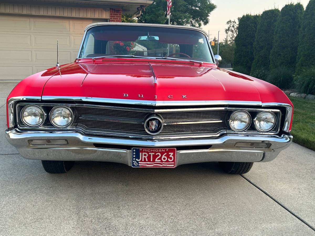 1964 Buick Wildcat 425 8 bbl0