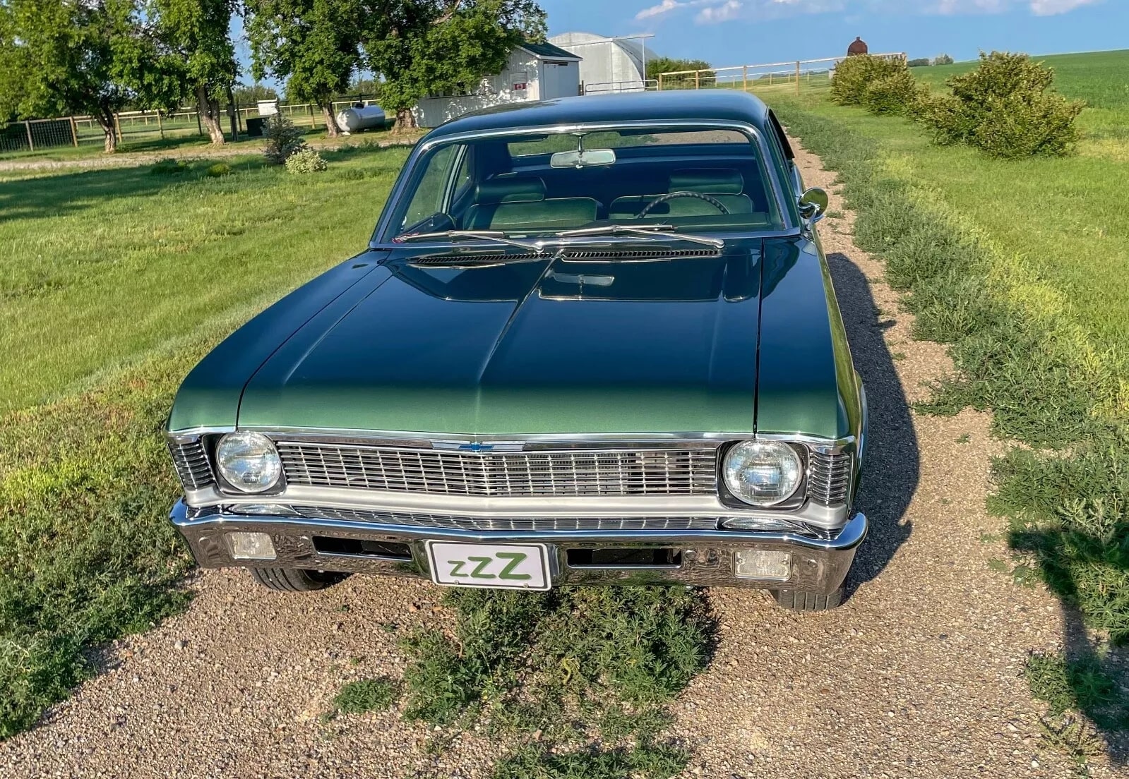 (1970 Chevy Nova)