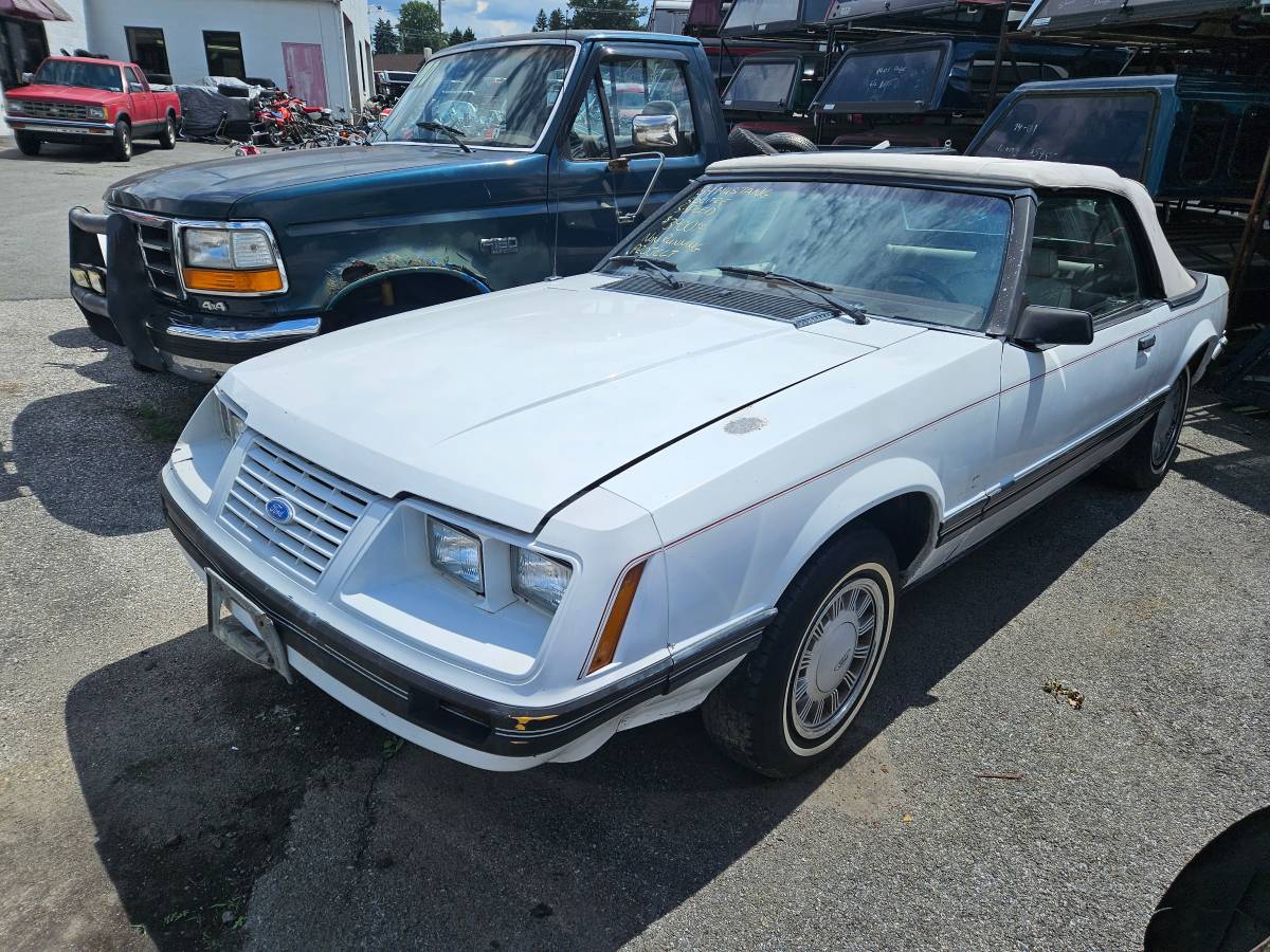 1984 Ford Mustang