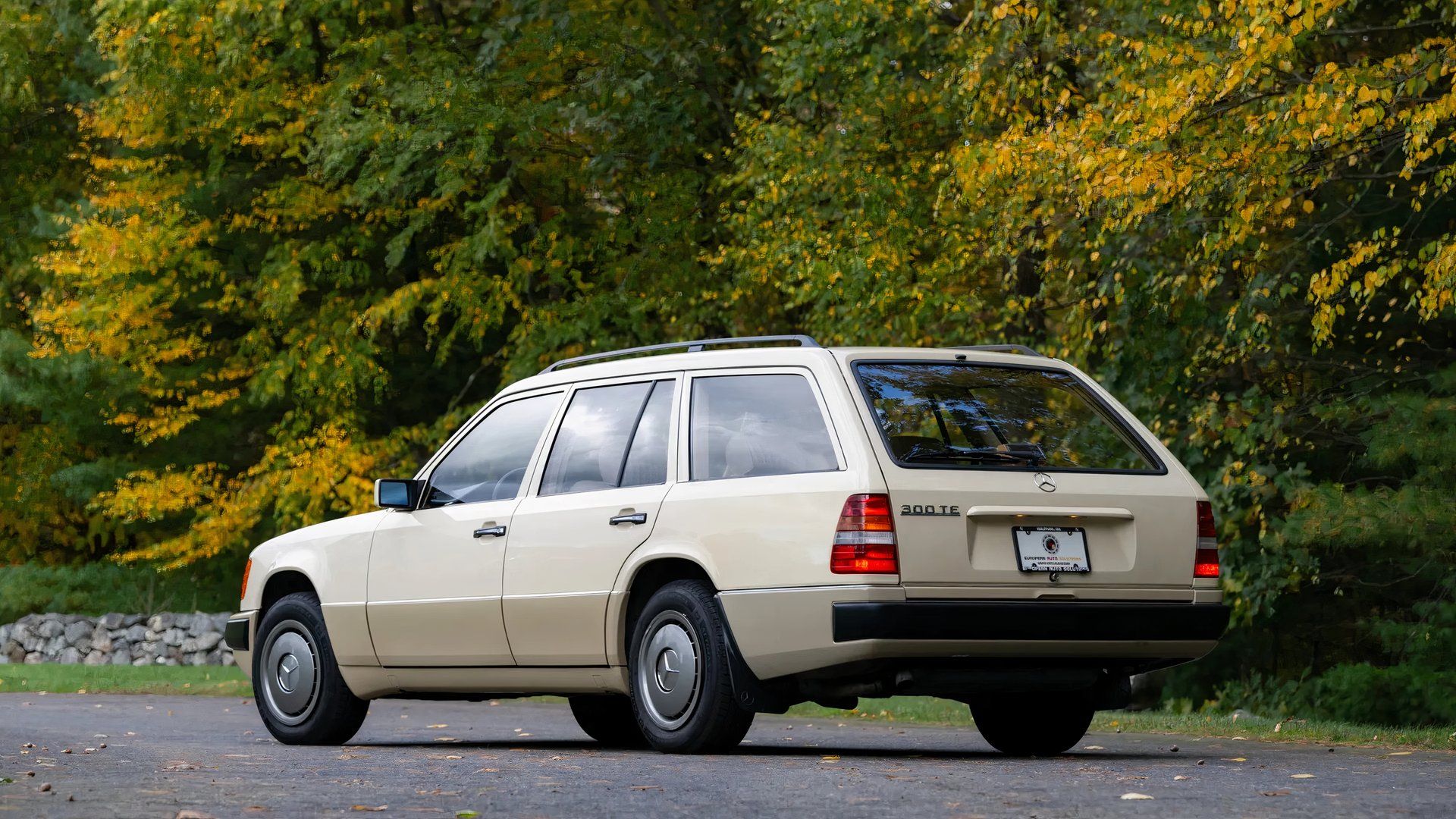 Shirley Temple's Timeless Mercedes-Benz Hits the Auction Block