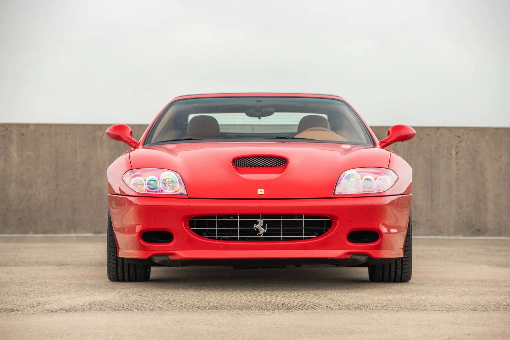 (2005 Ferrari 575 Superamerica)