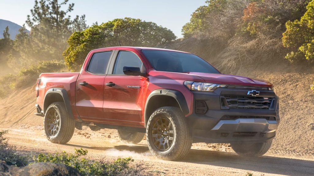 2025 Chevrolet Colorado 2