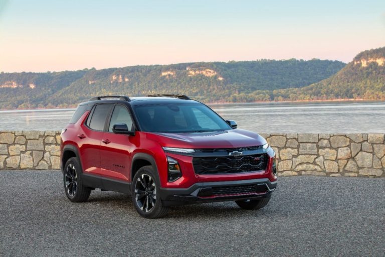 2025 Chevrolet Equinox Refreshes Design and Tech, but Modest Performance Limits Excitement in Competitive SUV Market