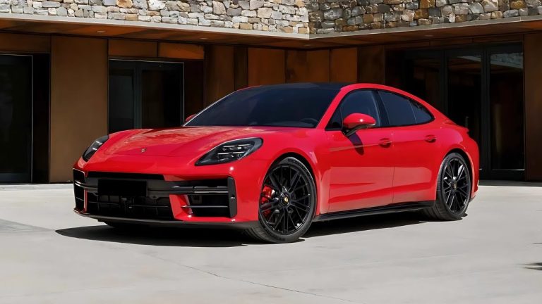 2025 Porsche Panamera GTS Balances Performance and Luxury in an Ambiguous Role