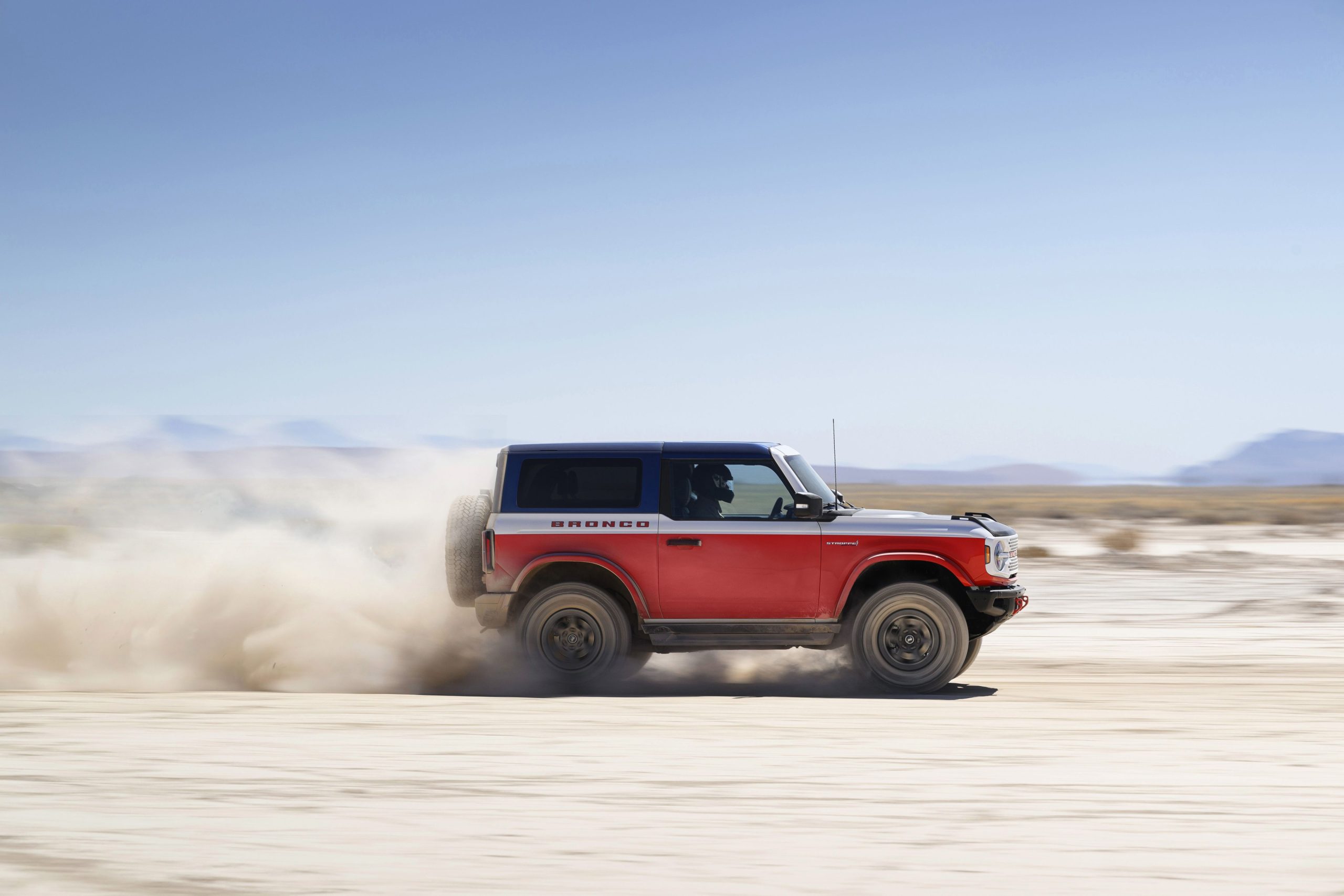 Ford Celebrates Off Road Heritage with the Bold 2025 Bronco Stroppe Edition Tribute1