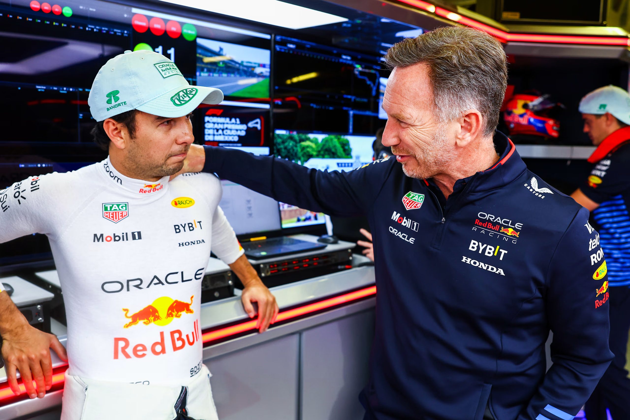 Horner Criticizes FIA’s Penalties on Verstappen, Calls for Clearer Overtaking Guidelines After Mexican GP