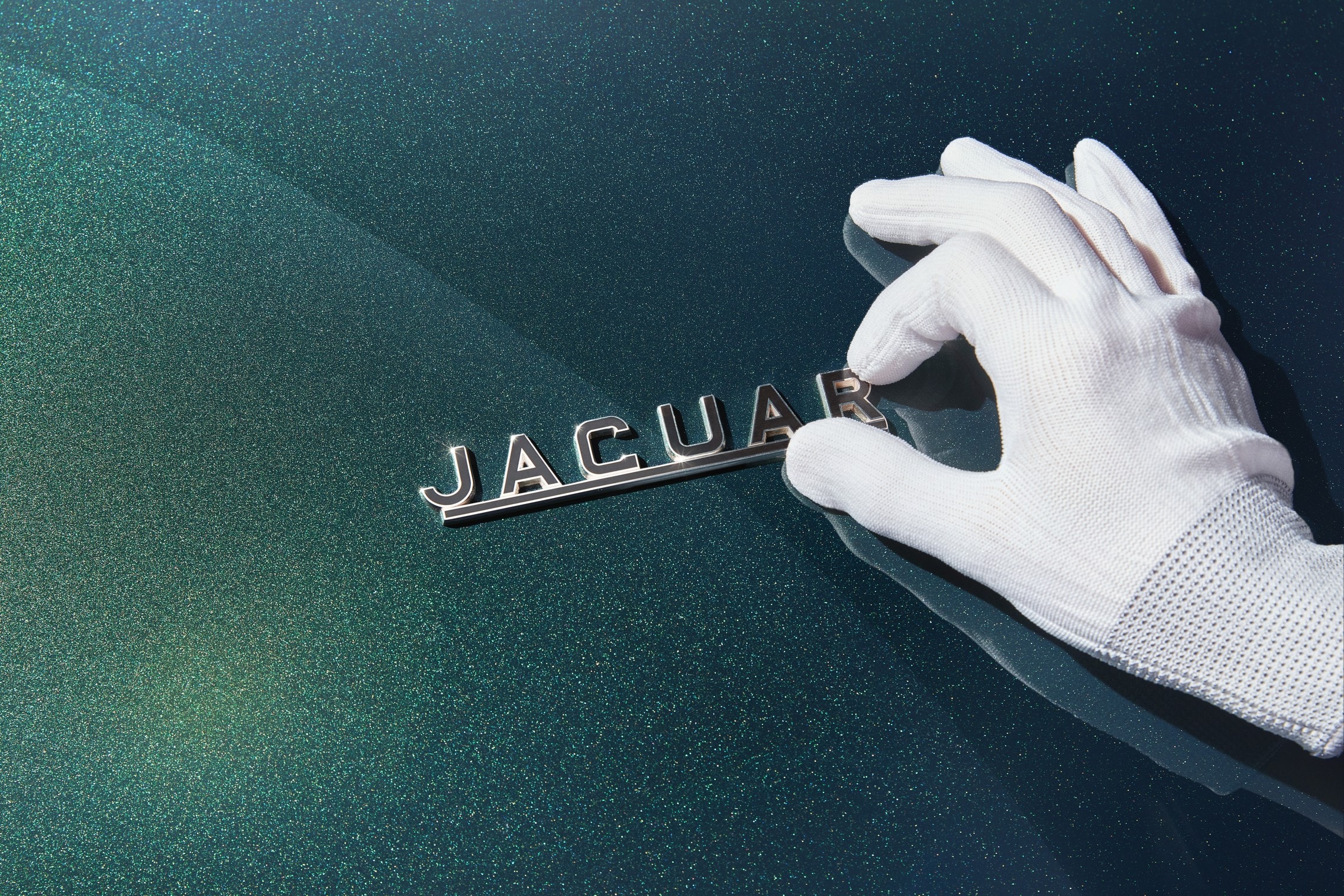 (Jaguar Classic)