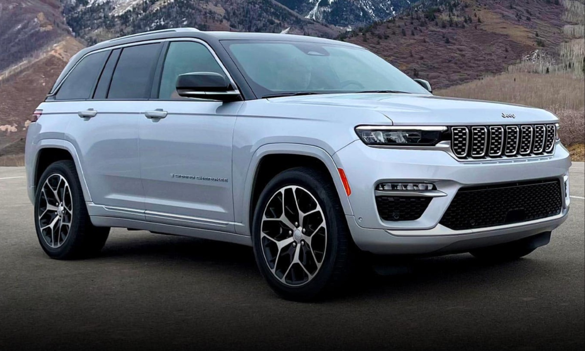 Jeep Grand Cherokee Offers Unprecedented Price Reductions for 2025, Making it an Attractive Buy (3)