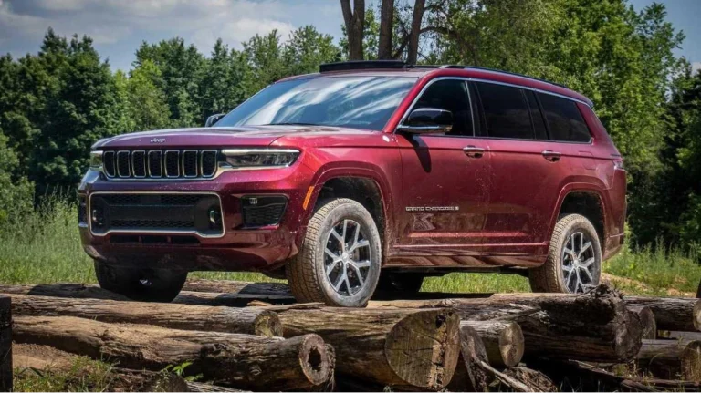 Jeep Phases Out V 8 Engine for Grand Cherokee L as Consumer Demand Shifts Toward V 6 and Hybrid Options