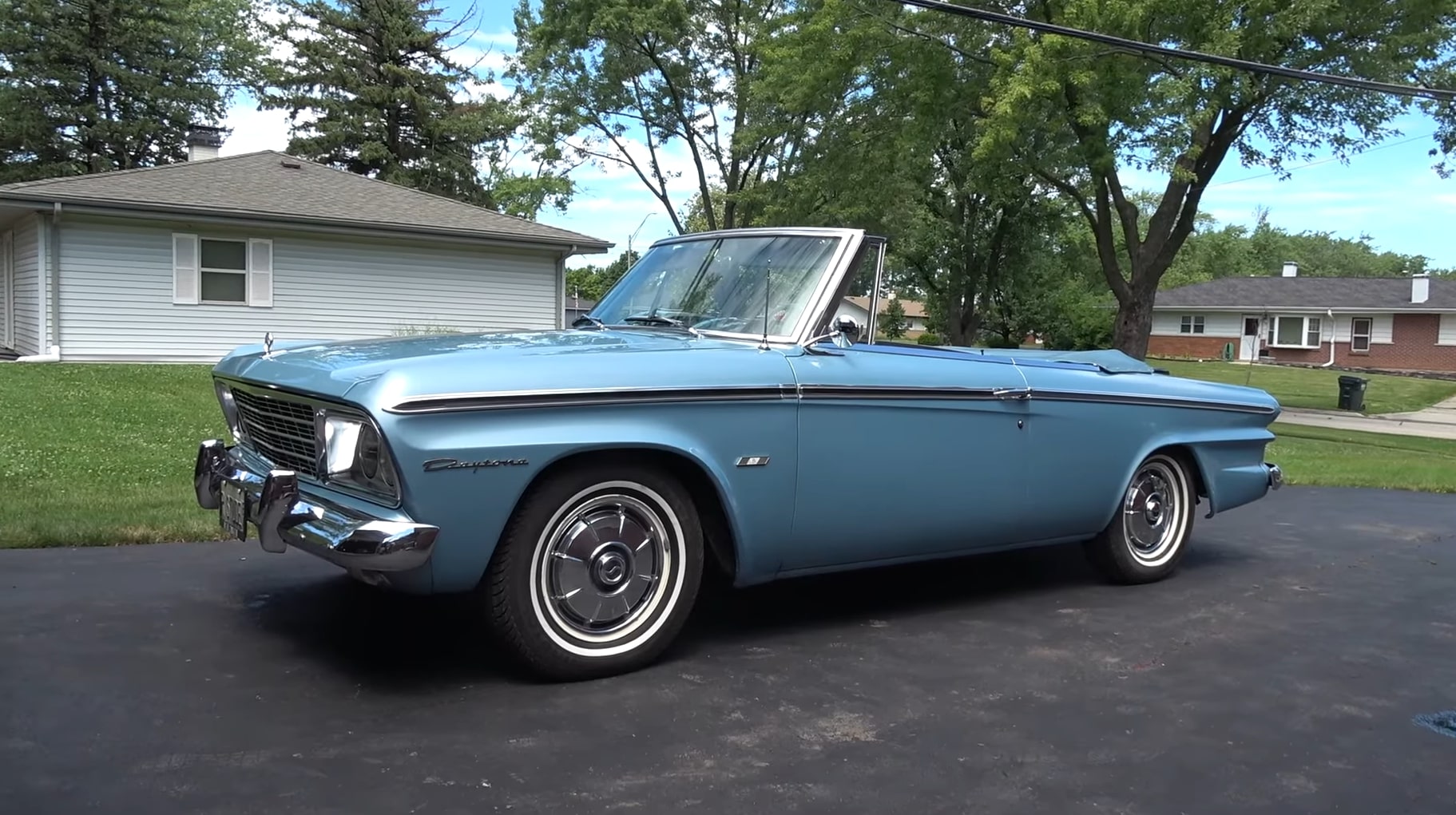 The Studebaker Lark Daytona: A Rare Icon of American Automotive History ...