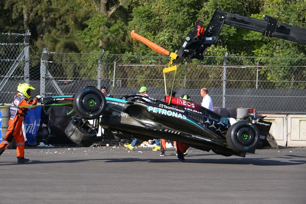 Mercedes Damaged Car