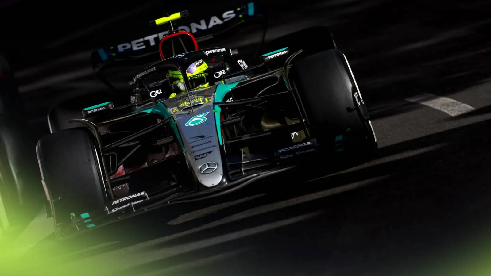 Mercedes Prioritizes W16 Development in 2024’s Final Races, Shifts Focus to Data and Experimentation