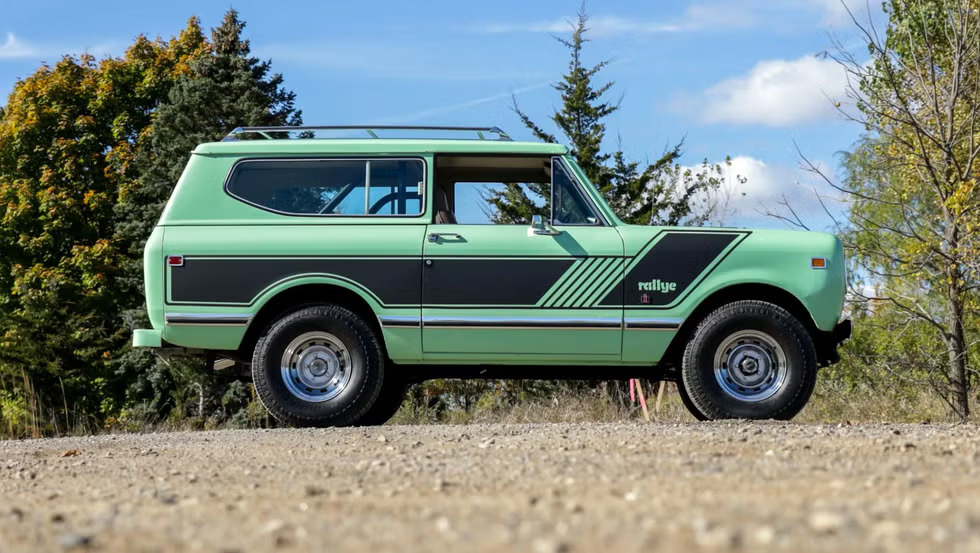 Volkswagen’s Scout Reboot Aims to Rival Rivian, Celebrates Legacy of Classic Off Road Icon1