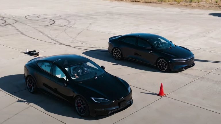 Lucid Air Sapphire Takes on Tesla Model S Plaid in High-Speed EV Showdown