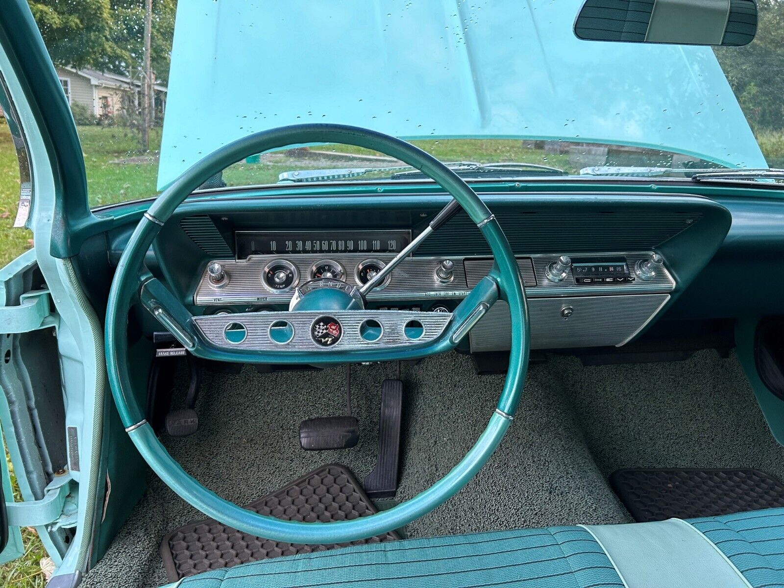 (1961 Chevy Impala)