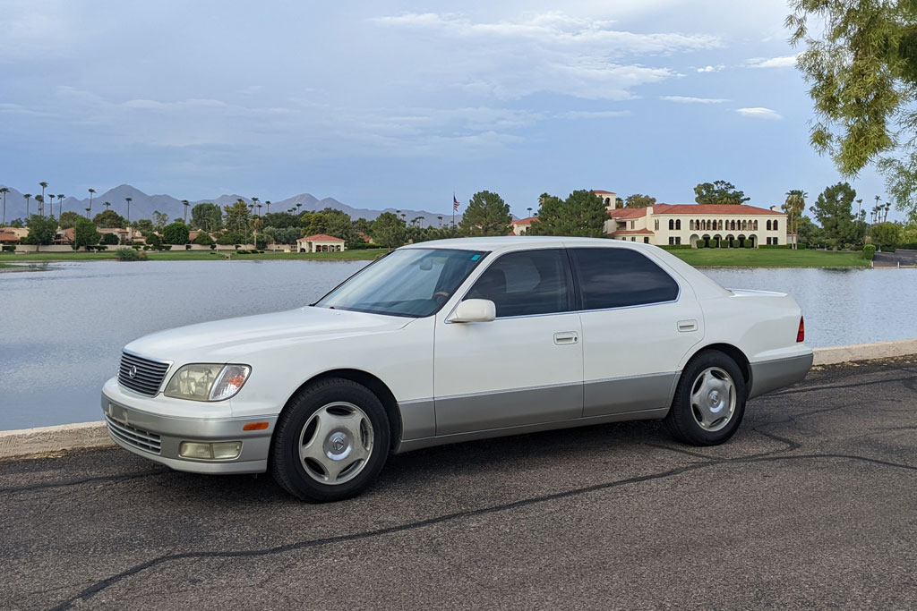 1990 2000 Lexus LS400