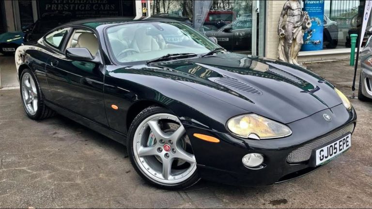 2000 2005 Jaguar XKR