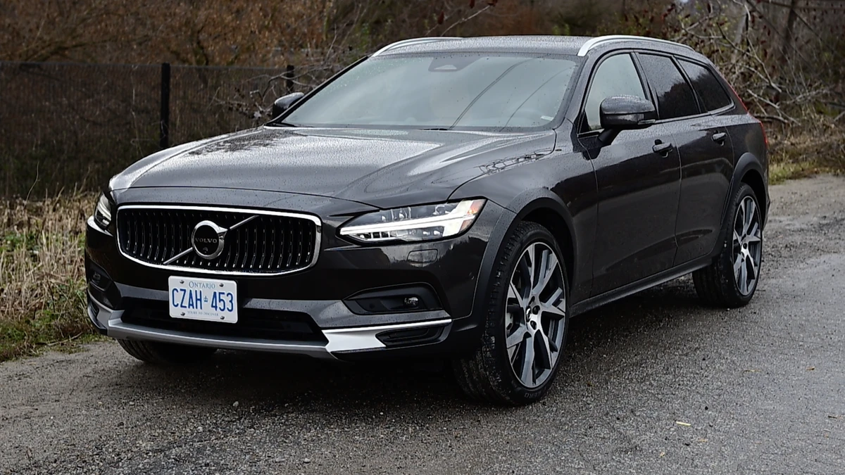 2024 Volvo V90 Cross Country