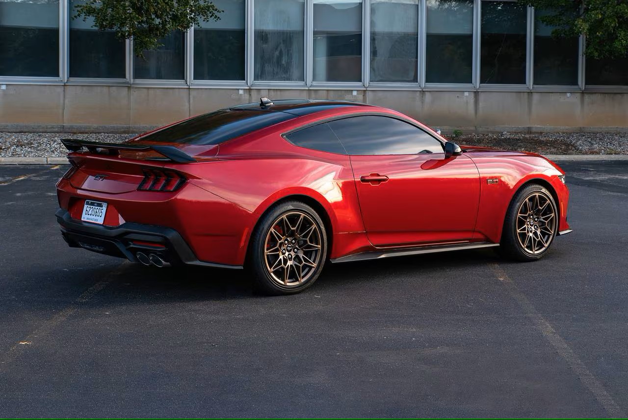 2025 Ford Mustang Coupe GT Premium