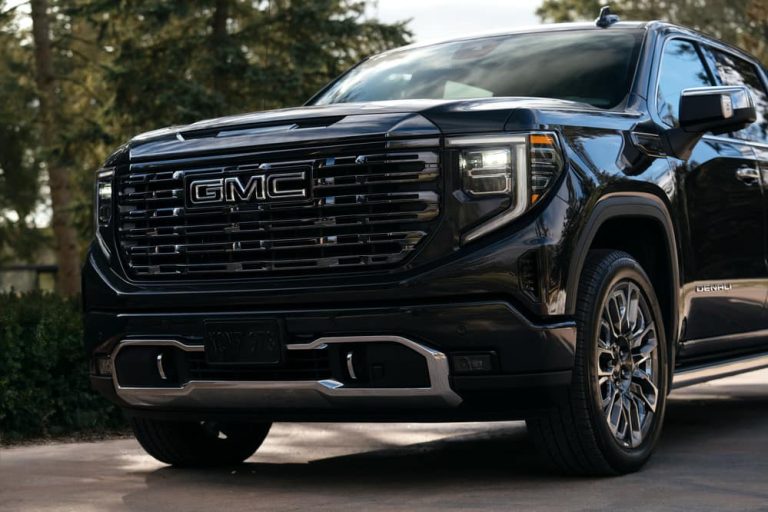 2025 GMC Sierra