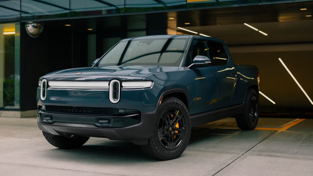 2025 Rivian R1T