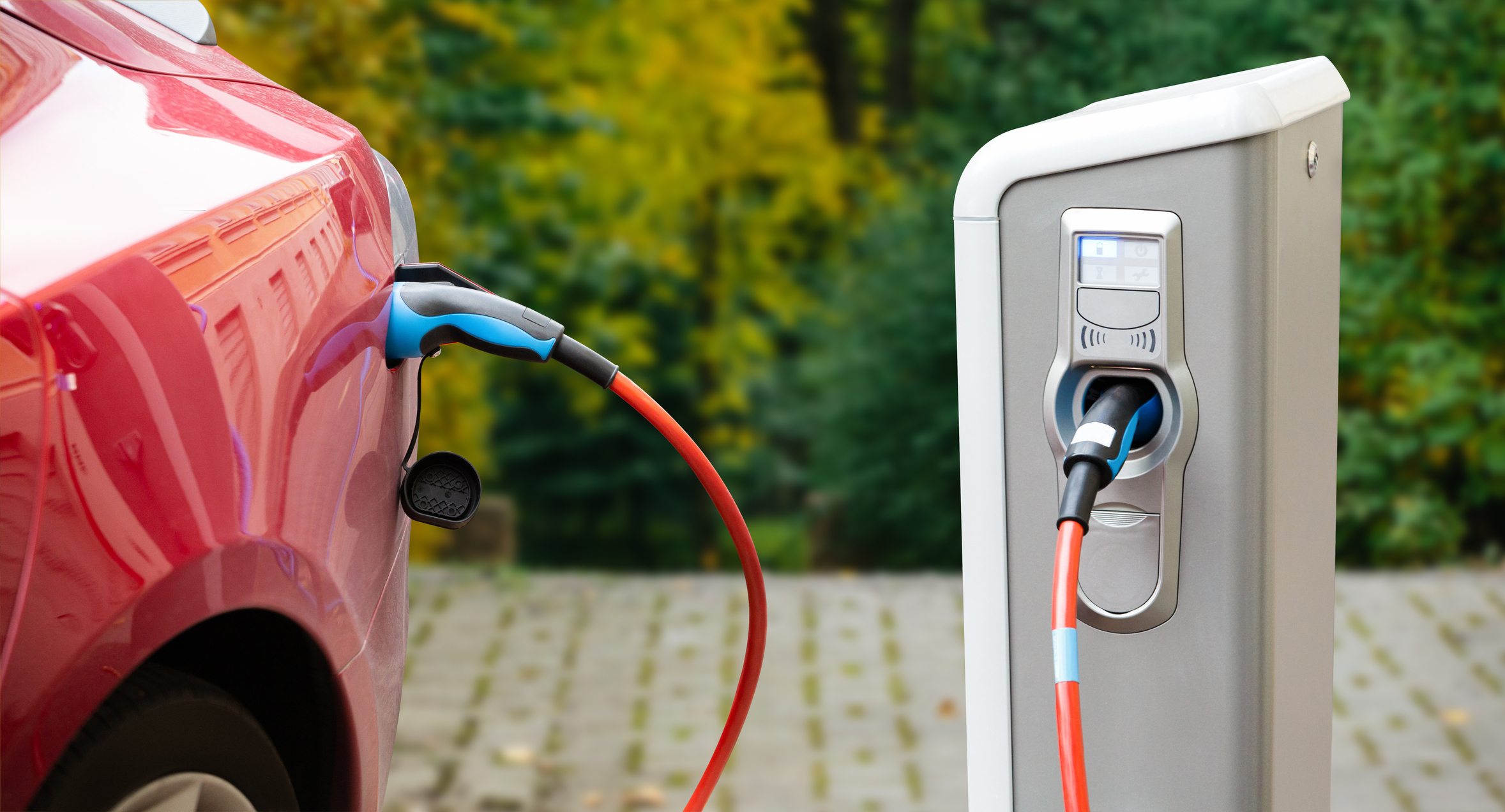 7 Key Reasons to Switch to Electric Vehicles for a Cleaner, Cost-Effective, and Exciting Drive